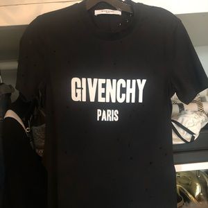 NWOT never worn Givenchy logo ripped tee size XS